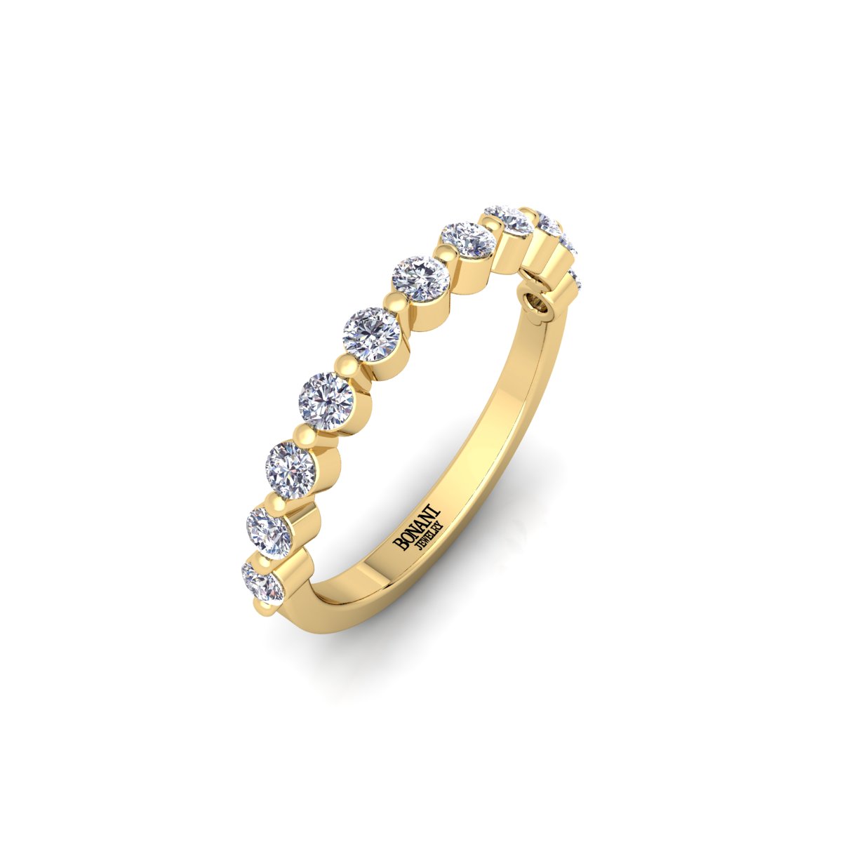 צילום צד של טבעת INBAL בעיצוב עדין צילום צד של טבעת INBAL בעיצוב עדין