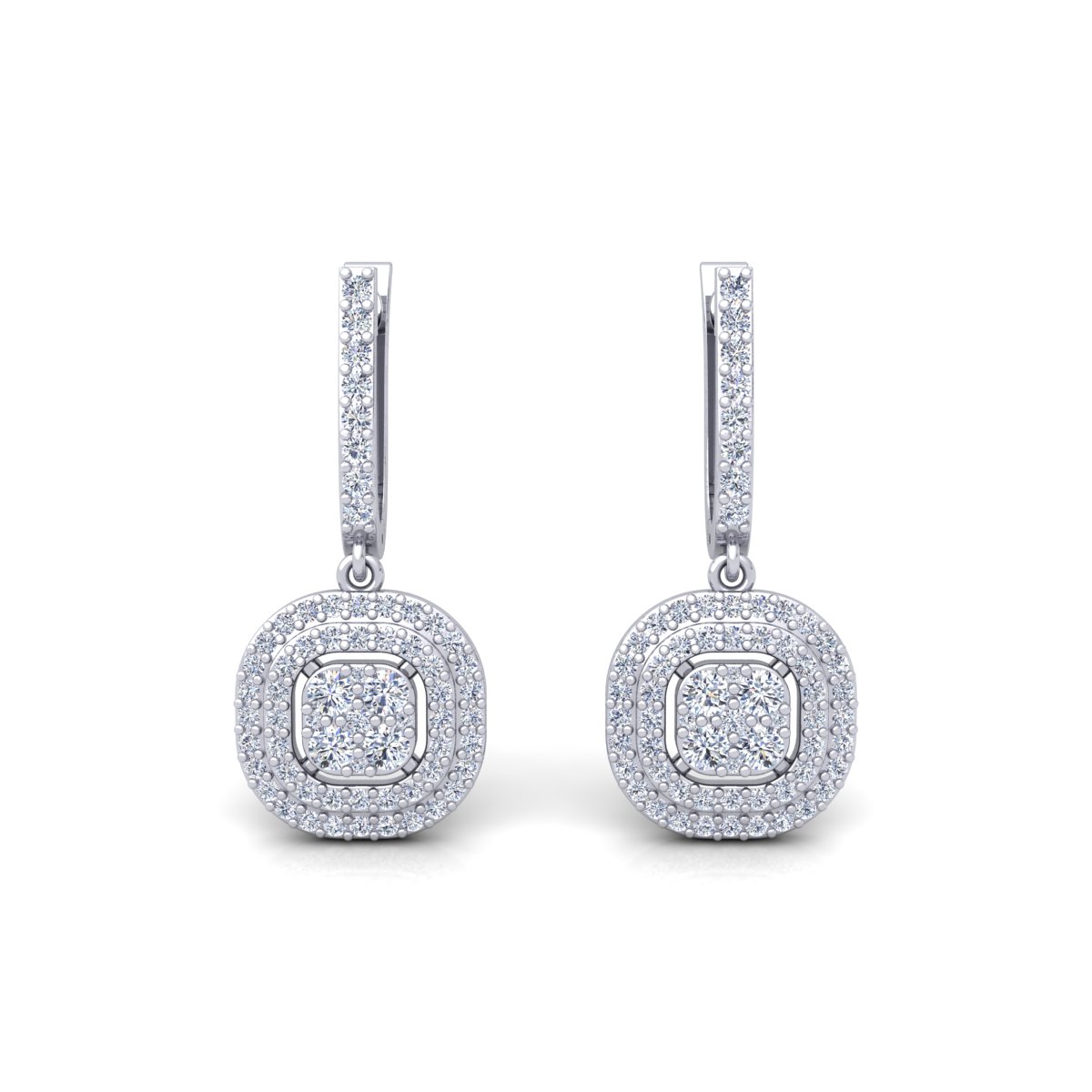 תקריב על יהלומים טבעיים בעגילי AYA