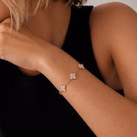 צמיד יהלומי מעבדה Floréa Diamond על היד